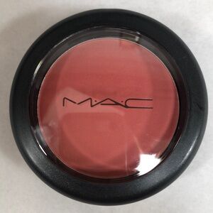 MAC Pro Longwear Blush in “Fleeting Romance”